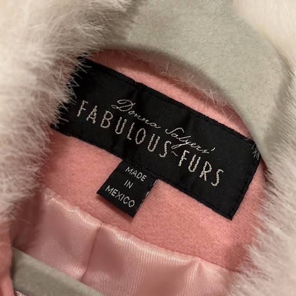 Pink Faux Fur coat. Elegant coat features a hand warmer plush accessory. - Picture 5 of 7